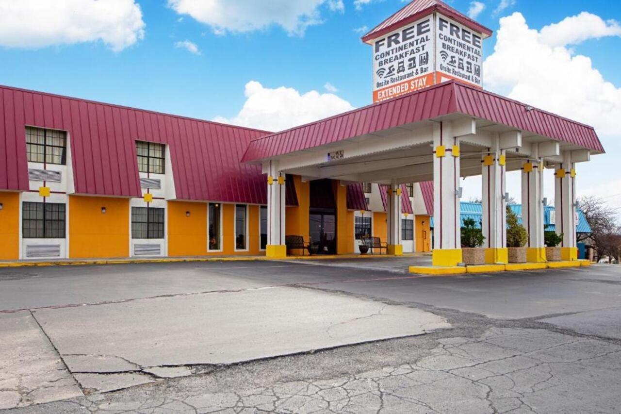 Economy Inn & Suites デントン エクステリア 写真