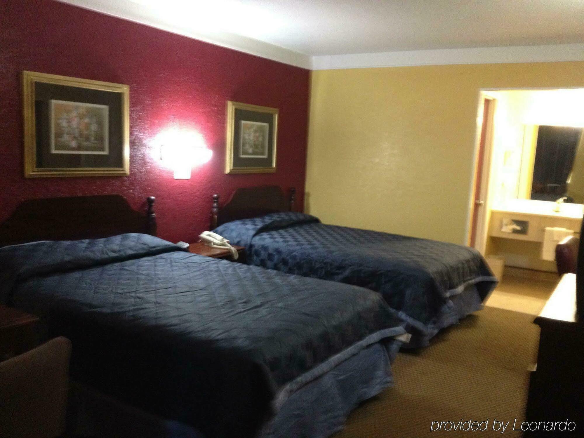 Economy Inn & Suites デントン エクステリア 写真