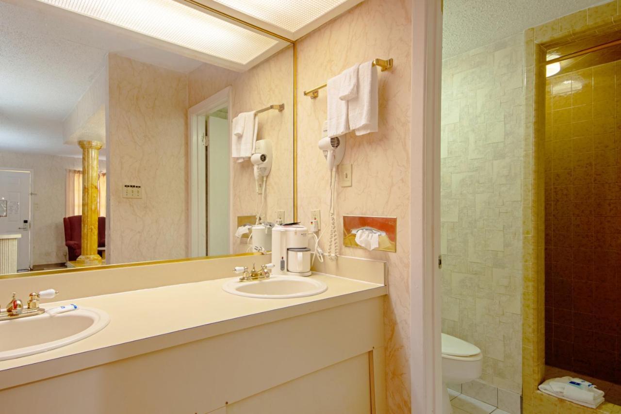 Economy Inn & Suites デントン エクステリア 写真