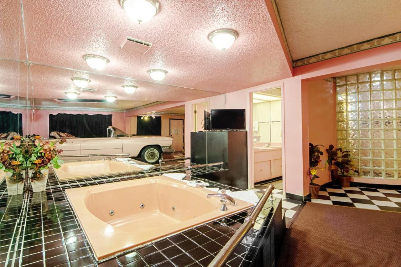 Economy Inn & Suites デントン エクステリア 写真